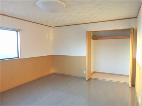 (居間) (居間)